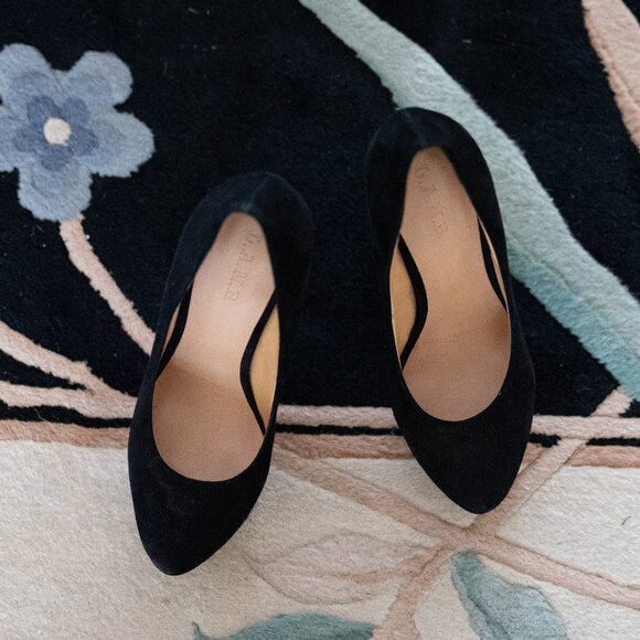 L.A.M.B. Black Suede Platform Heels – Chic & Edgy Designer Style - Picture 7 of 8